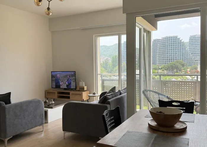 View Premium * تيرانا